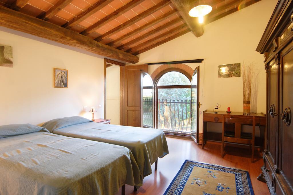 Agriturismo Le Volpaie Villa San Gimignano Room photo